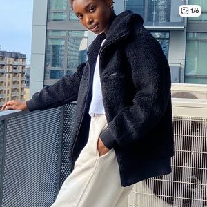 Aritzia Wilfred Free Teddy Jacket size XS